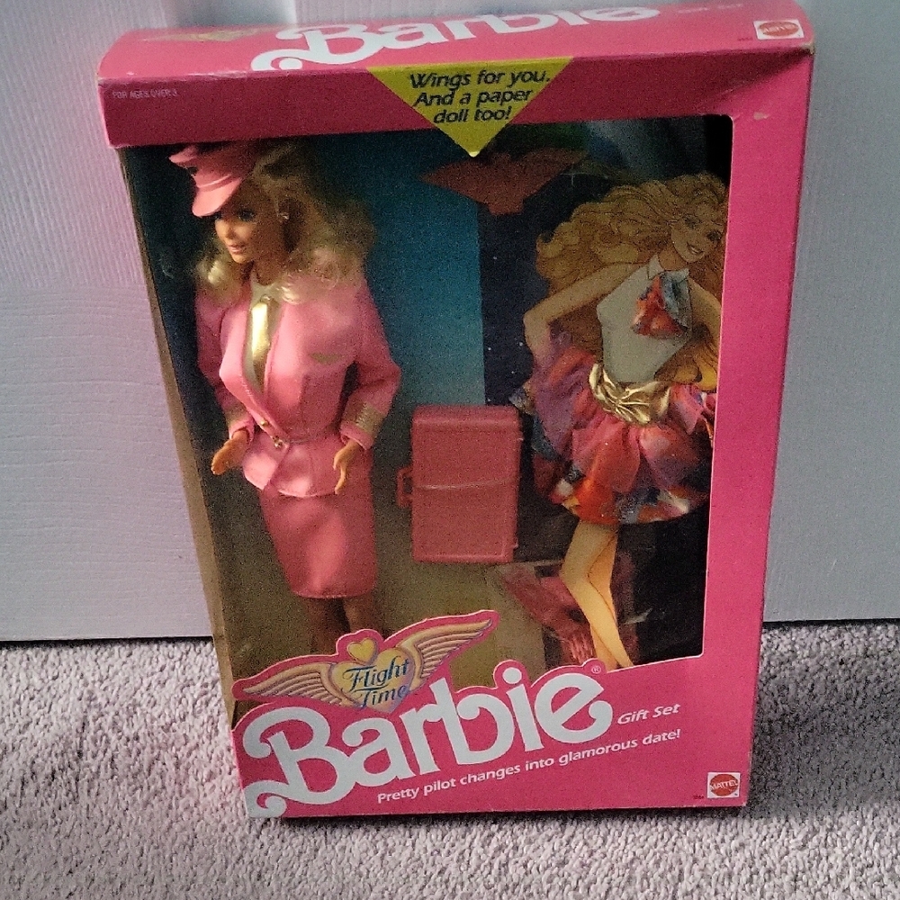 Barbie Flight Time Gift Set - Pink and Multicolor